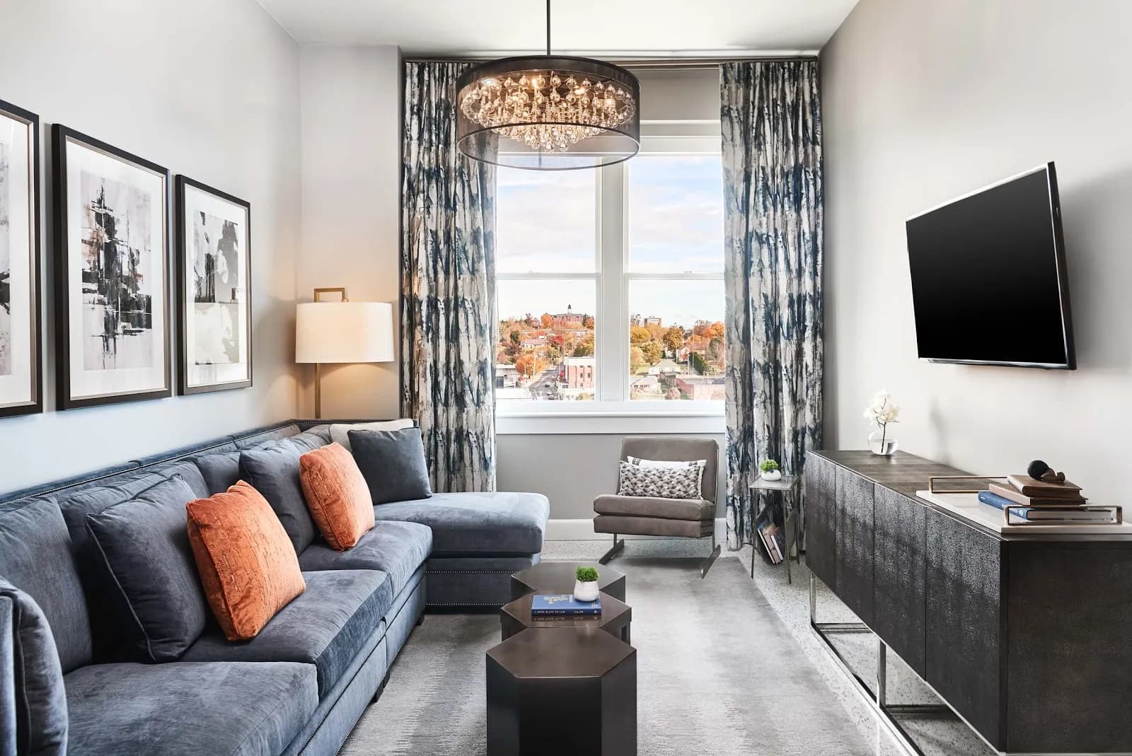 bedroom-suite