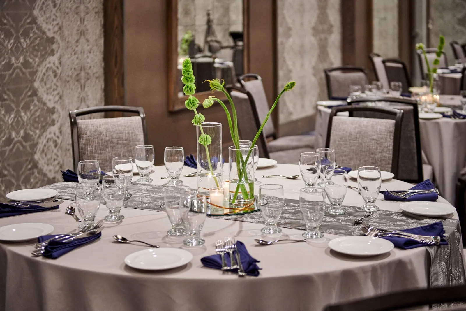 dining-tablesetting